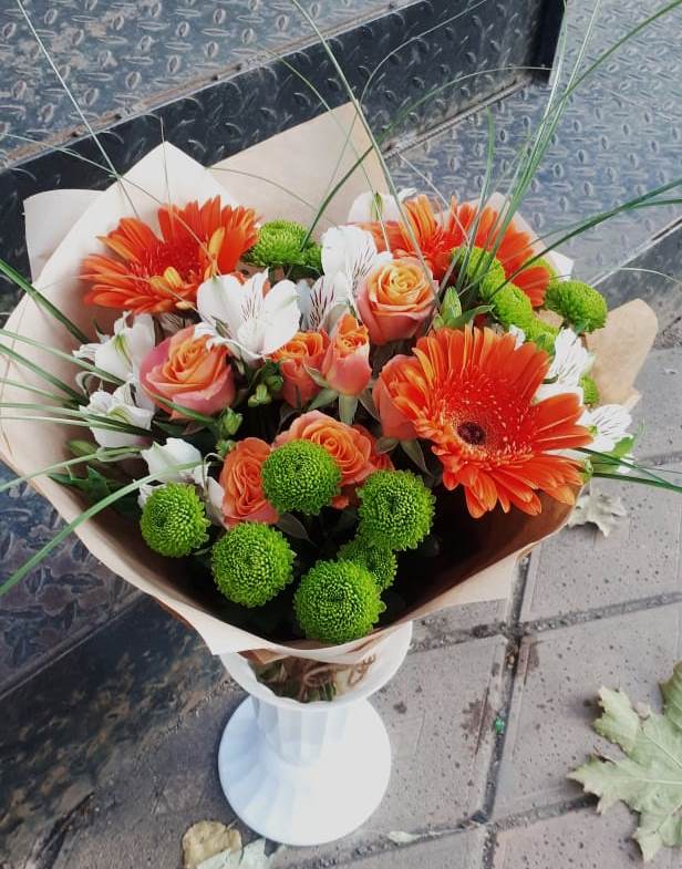Букет цветов из: Герберы, Хризантемы, Альстромерии и Розы в Ногинск-9