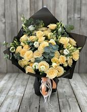 Букет цветов из:  Розы и Лизиантусы в Ногинск-9