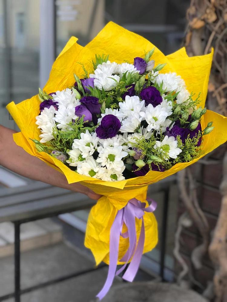 Букет цветов из: Ирисы, Хризантемы и Ромашки в Ногинск-9