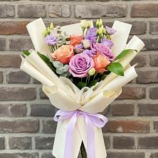 Букет цветов из:  Лизиантусы и Розы в Ногинск-9